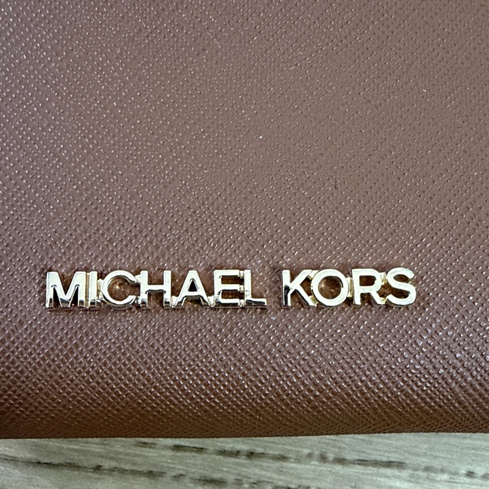 Michael Kors small wallet - Picture 6 of 11